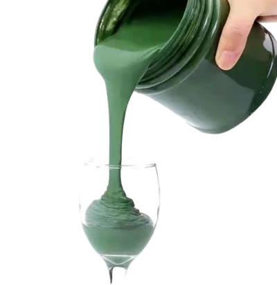 Liquid polishing wax.