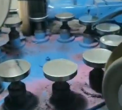 Stainless steel round cover polishing machine