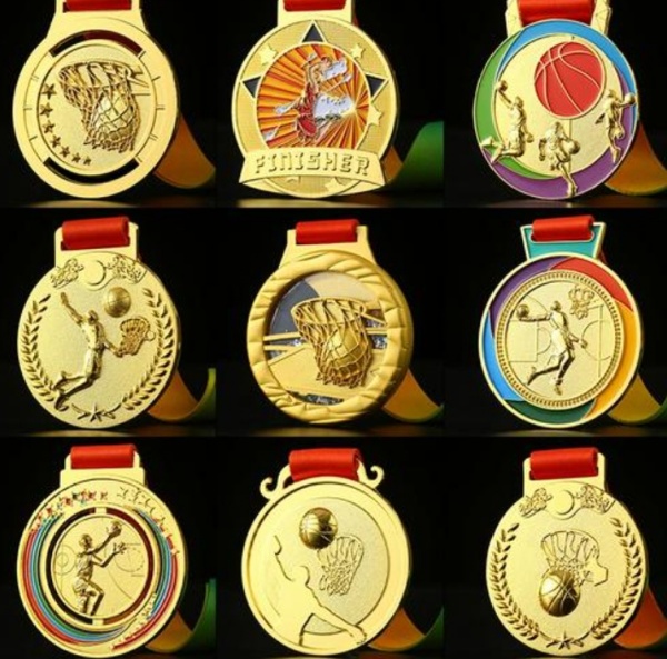 Metal Medal Polishing Machine