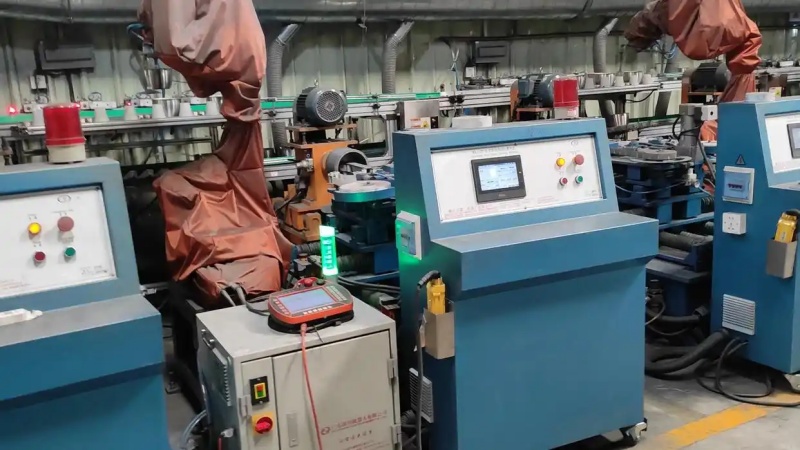 How to Transition from Manual Metal Polishing to Automated Machine Grinding